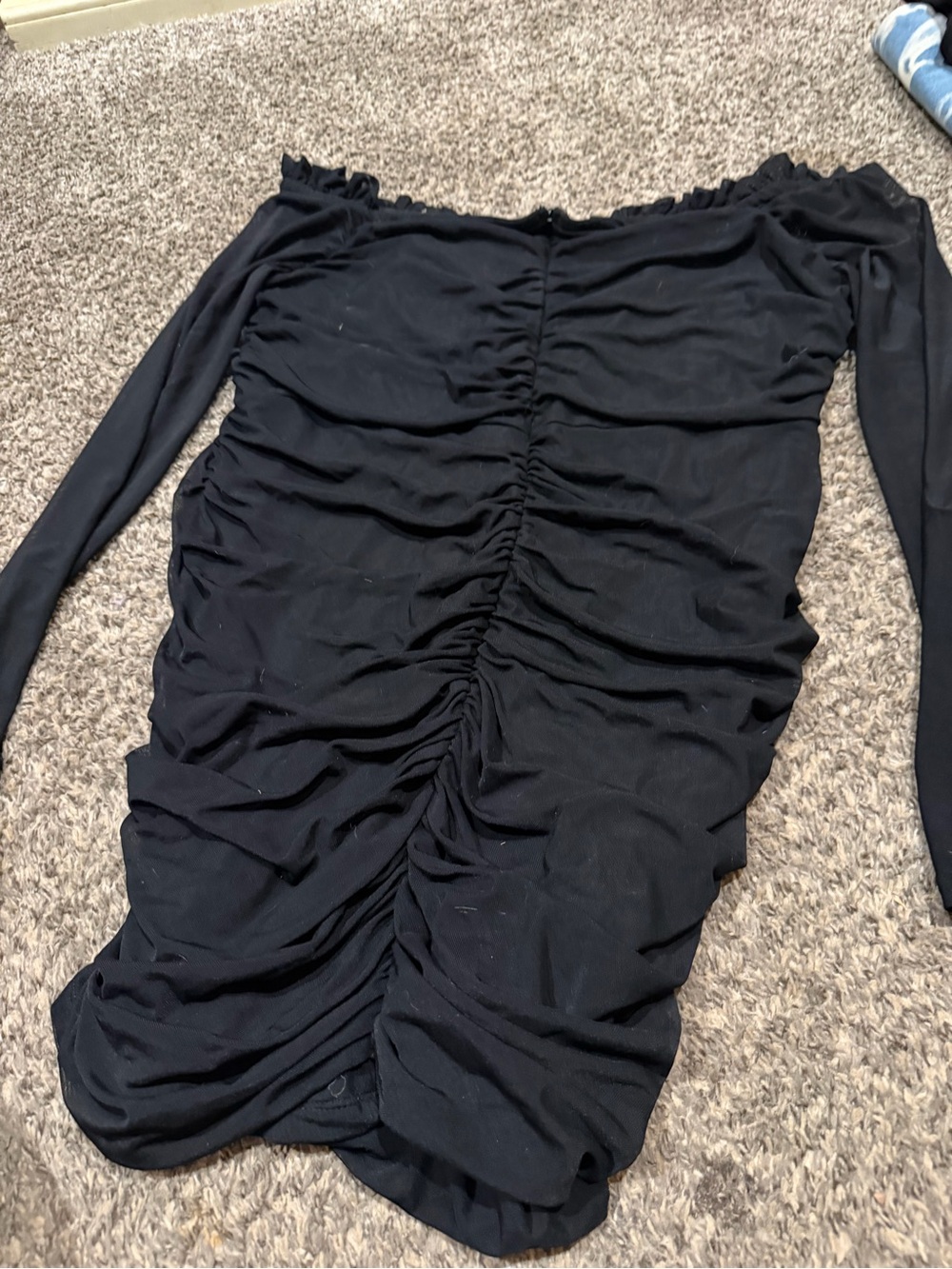 Off-Shoulder Black Ruched Bodycon Dress